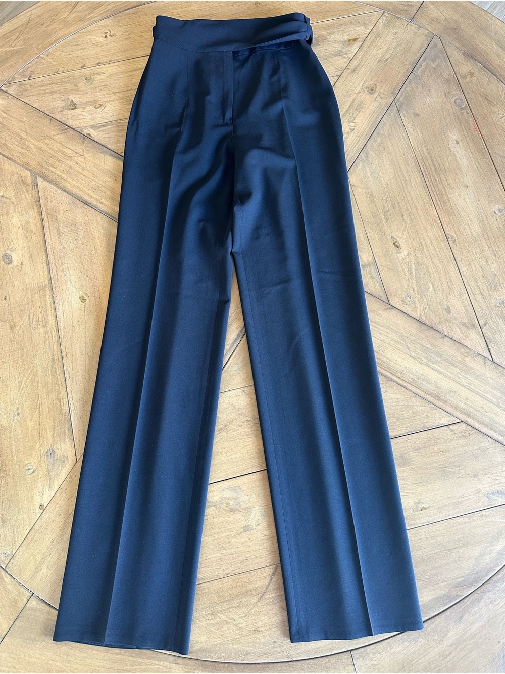 MaxMara High Waist Wool Trousers Straight Leg Pleated 4 Black Cummerbund-ish Fab